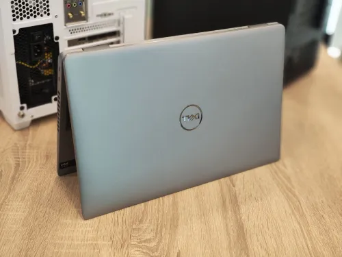 DELL LATITUDE 5550 ULTRA 5-125U 16G DDR5 512GB 15.6" FHD WINDOWS 11 SOUS EMBALLAGE