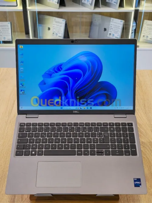STATION Dell PRECISION 3570 i7-1280P 32G 512G 15,6" FHD IPS WIN11