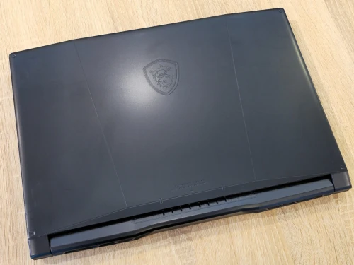 MSI KATANA 15 B13VGK I7-13620H 32G 1T SSD RTX 4070 8G 15.6'' IPS 165HZ WIN11