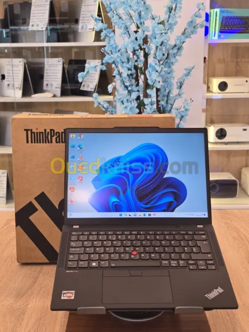 LENOVO THINKPAD X13  GEN4  RYZEN 5-7540U 16G 256G SSD 13'' FHD WIN11 SOUS EMBALLAGE