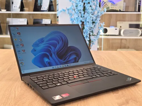 Lenovo ThinkPad E14 Gen 7 Ryzen 7 7730U 16Go 512GB NVMe 14" FHD+ IPS 