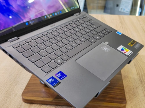 (VENDU) ACER SWIFT SF14 AI ULTRA 5 226V 16G 512GB SSD 14.5'' OLED 2.8K