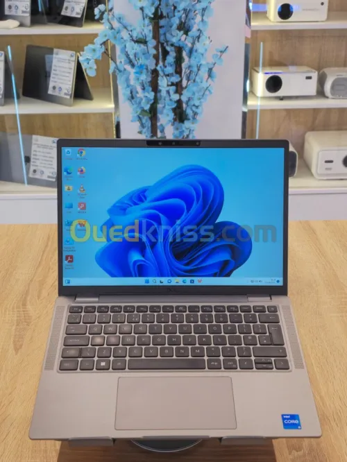DELL LATITUDE 7340  I5-1345U/16G DDR5/256G SSD NVME /13'' FHD+/WIN11 ETAT 9.5/10
