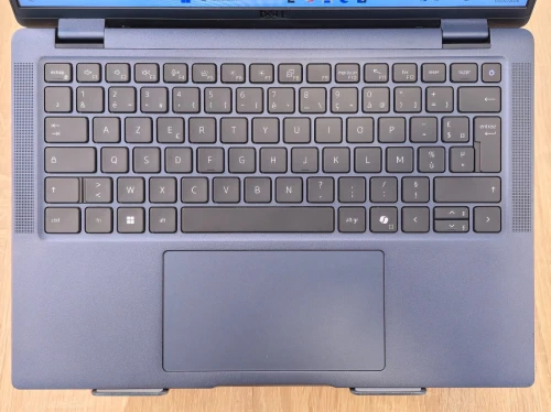DELL  LATITUDE 7450 ULTRA-7 165U 32G 512G SSD 14'' FHD+ WIN11