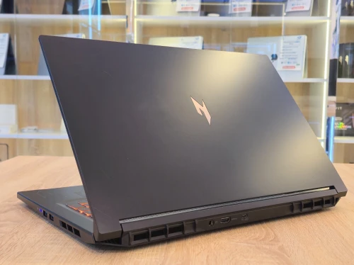 ACER NITRO V17 AI RYZEN 7 260W 16G 1T SSD RTX 5060 8G 17.3'' QHD 144HZ WIN11