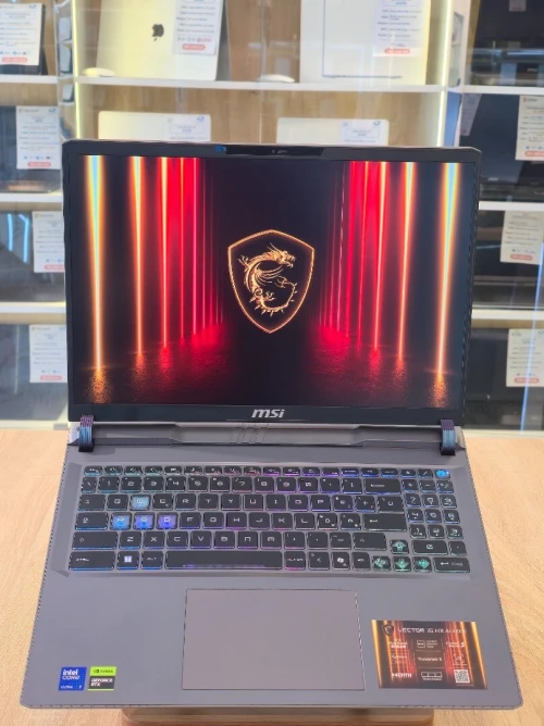 (VENDU) MSI VECTOR 16HX AI A2XWHG 2025 ULTRA 7-255HX 32G 1T SSD RTX 5070 TI 12G 16" QHD 240HZ