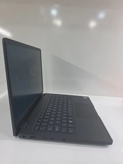 LAPTOP DELL PRO 14 PC14250 RYZEN 5 220 16G 256G SSD 14'' FHD+ WIN11 CYCLE:26 100%