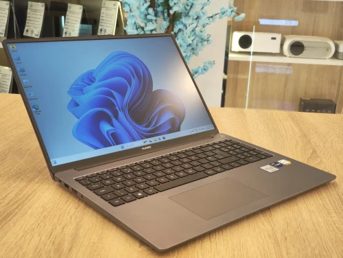 [VENDU] Huawei MCLG-X i9-13900H 16Go 1TB NVMe 16" FHD+ IPS