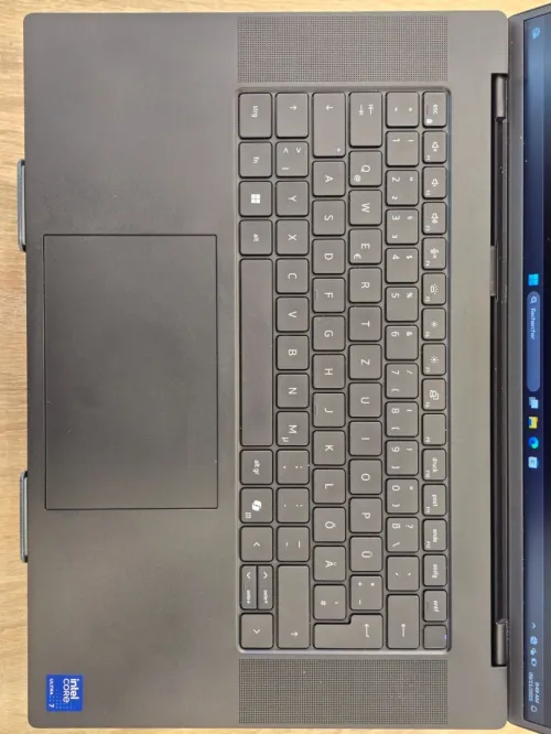 (VENDU) STATION DELL PRECISION 5690 ULTRA 7-165H 64G 4T SSD RTX2000 ADA 8G 16'' FHD+
