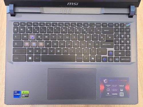 LAPTOP MSI VECTOR 16HX A13V  I9-13980HX /32G/1T SSD/RTX4080 16G/16' 240HZ /WIN11