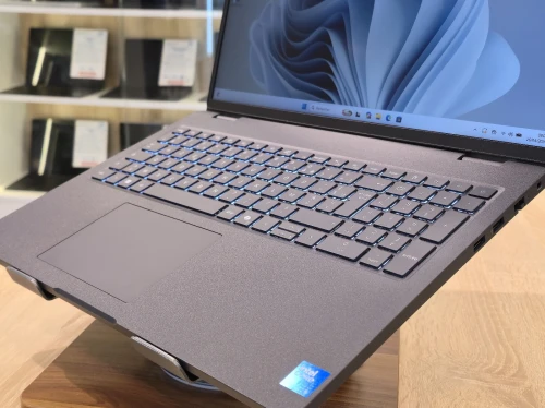 DELL PRO 16 PC16250 CORE 5 120U/16G/512G SSD NVME 16'' FHD+ WIN11 NEW