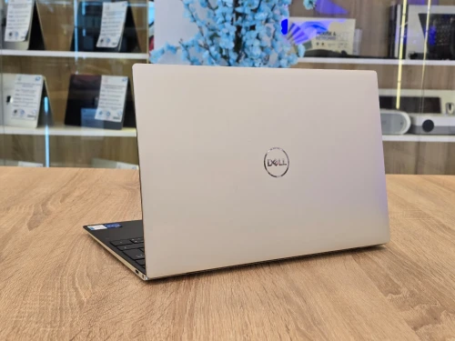 (VENDU) Dell XPS 9310 i7-1185G7 32Go 1TB NVMe 13,4" 4K IPS TACTILE