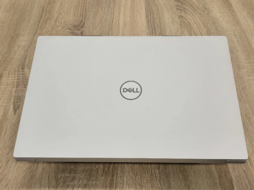 (VENDU) DELL XPS 16 9640 ULTRA 7-165H 32G 1T SSD RTX 4060 8G 16.3" 120HZ IPS