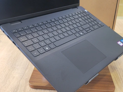 DELL 16 DC16250 CORE 5 120U 8GB 512GB SSD 16.0'' FHD+ SOUS EMBALLAGE