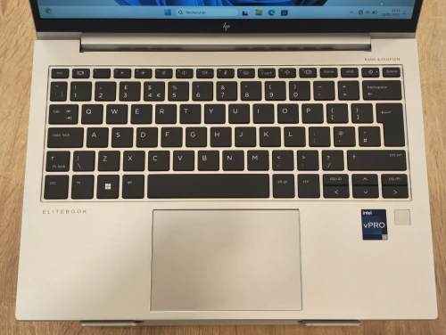 HP EliteBook 830 G10 i5-1345U 16G 512GB 13,3" FHD IPS WINDOWS 11