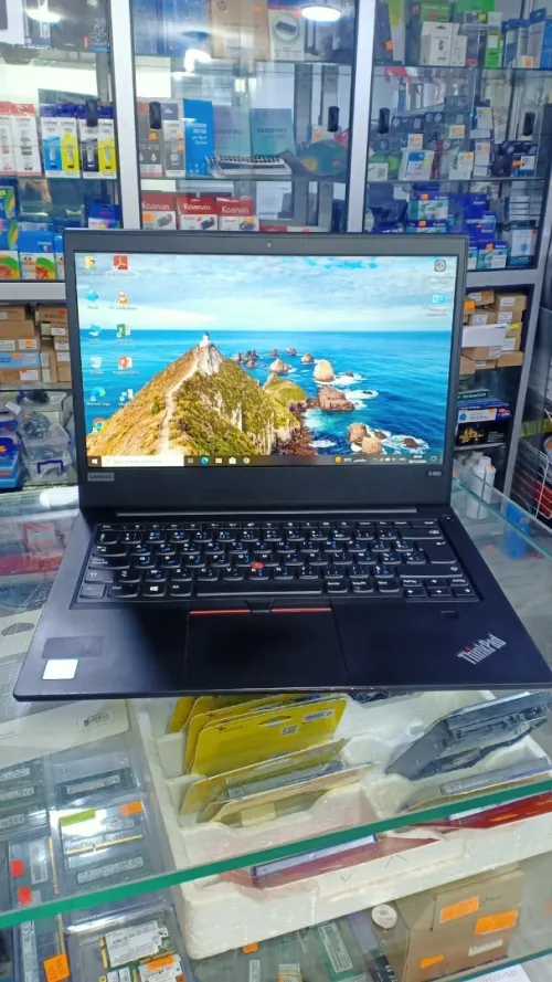 LENOVO Thinkpad E480 [Intel Core i5-8250U/ 128Gb SSD/ 12Gb DDR4/ Win10] + Chargeur Type-C Original