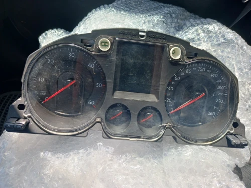 Compteur passat b6 d'origine