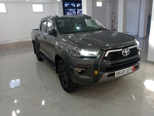 Toyota Hilux 2022 LEGEND DC 4x4 Pack Luxe