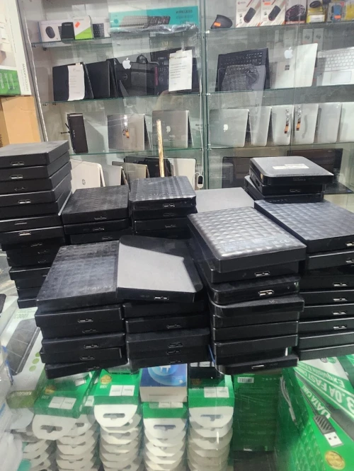 Lots des disque dur externe verbatime seagate