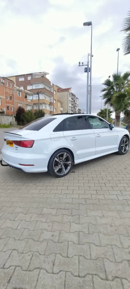 Audi A3 Limousine 2015 S Line