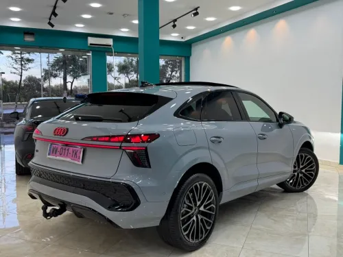 Audi Q3 2026 S lin
