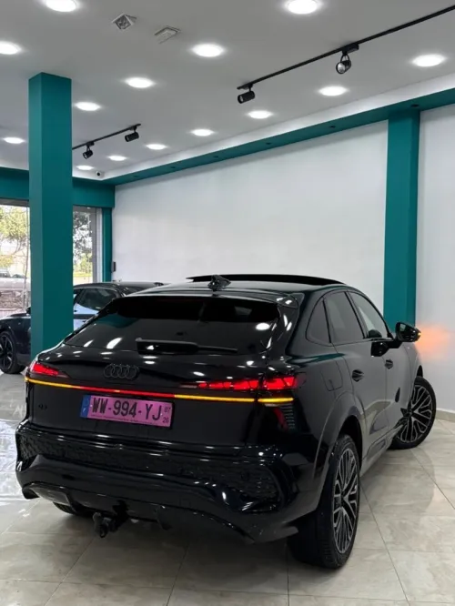 Audi Q3 2026 S lin