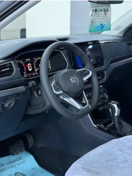 Volkswagen Tahru 2025 Sharp