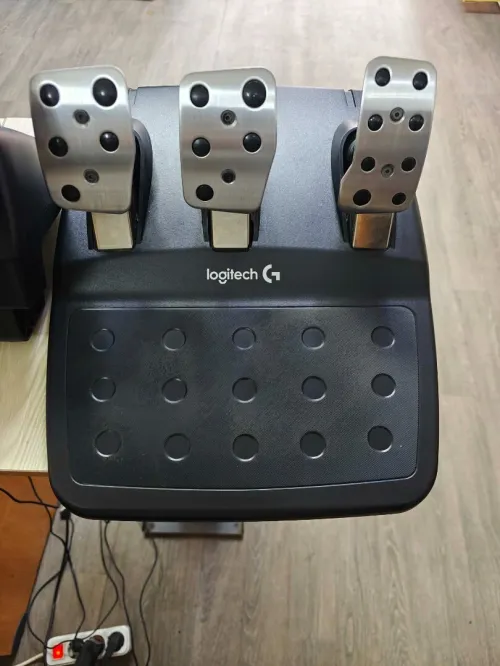 LOGITECH G29 WHEEL