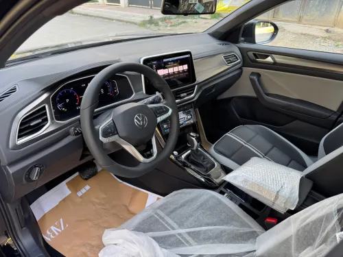 Volkswagen T-Roc 2026 R Line Black magic