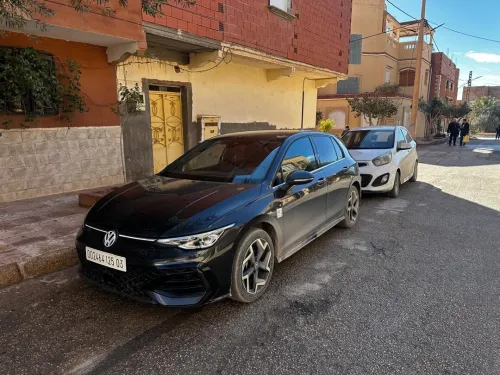 Volkswagen Golf 8 2025 R-Line