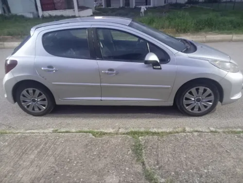 Peugeot 207 2008 Sportium