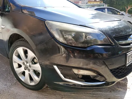 Opel Astra 4 portes 2014 Astra 4 portes
