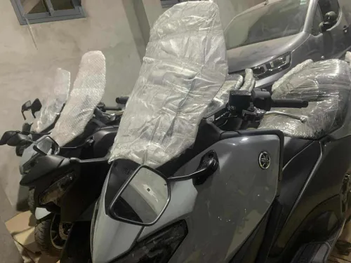 Yamaha Tmax T-max Tech max 563 2025
