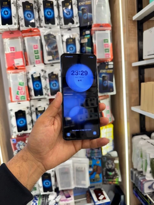 Samsung Z flip 5 256 giga