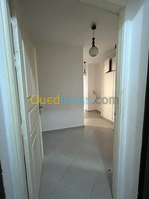 Location Appartement F3 Blida Blida