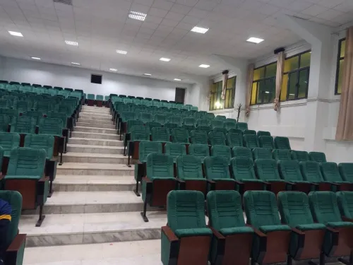 chaise de conférence et auditorium