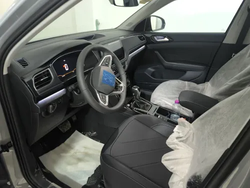 Volkswagen Tahru 2025 XR