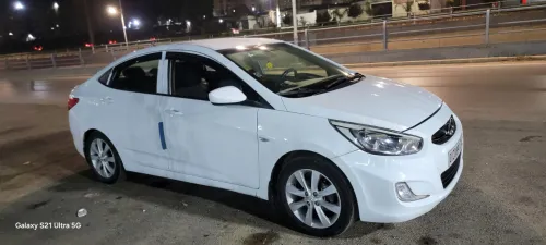 Hyundai Accent RB  4 portes 2017 Accent RB  4 portes