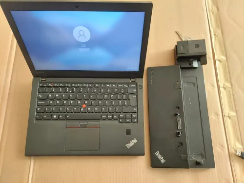 Lenovo ThinkPad X270 i7-6600U / 8GO Ram / 128 GO / Écran 12.5 pouces
