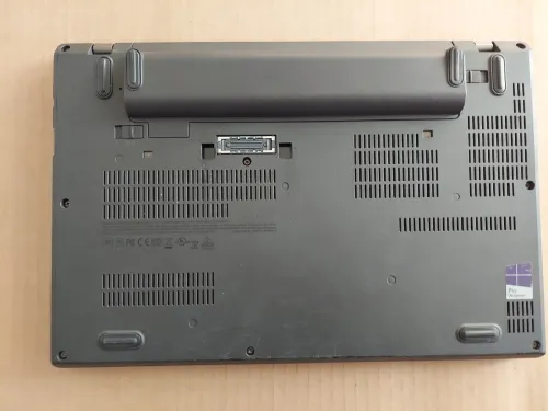 Lenovo ThinkPad X270 i7-6600U / 8GO Ram / 128 GO / Écran 12.5 pouces