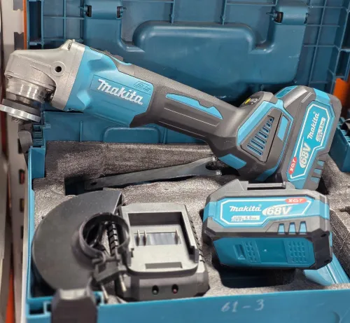 Transenaise a batterie MAKITA 68V