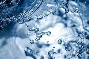 ماء مقطر l'eau distiler