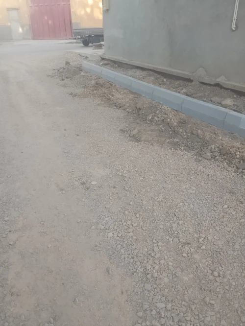 pose bordure carrelage caniveau pavés gabionnage béton imprimé