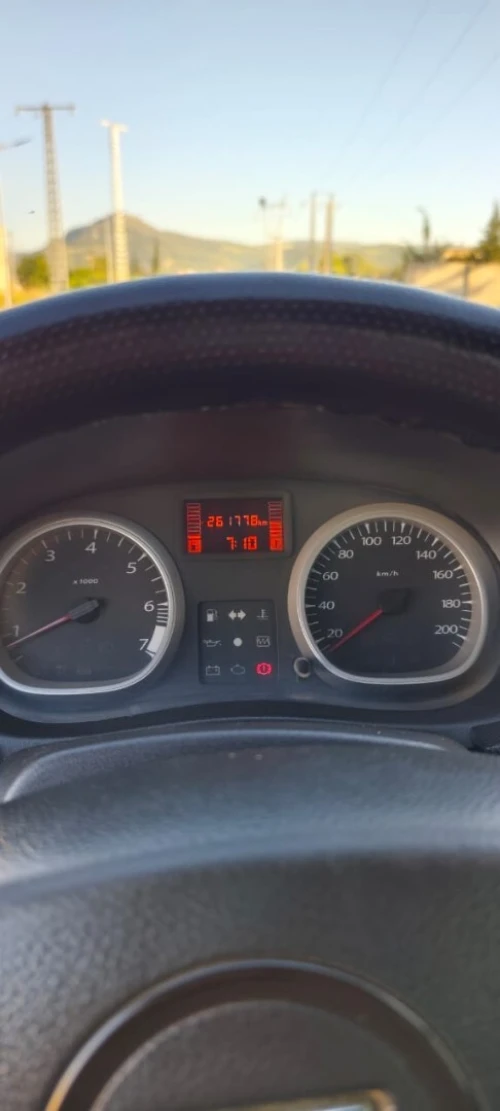 Dacia Duster 2012 