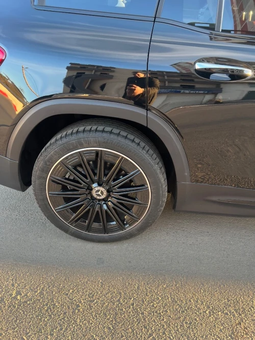 Mercedes GLB 2024 