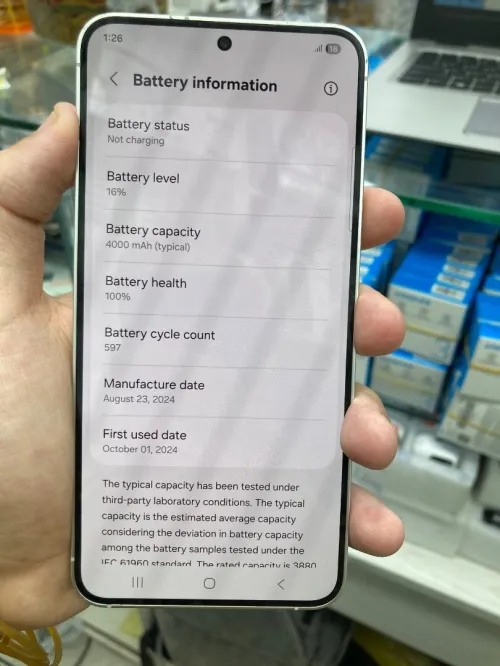Samsung S24
