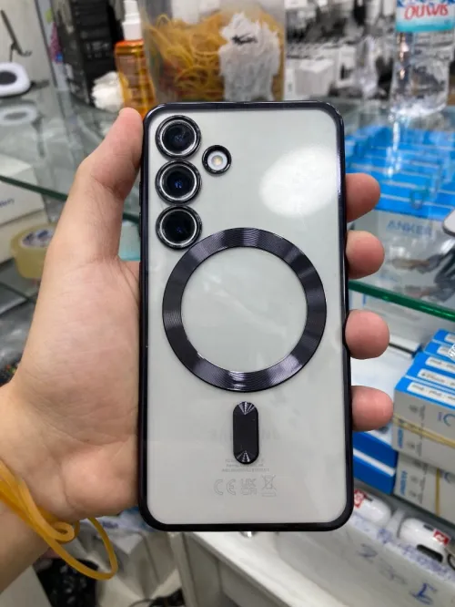 Samsung S24