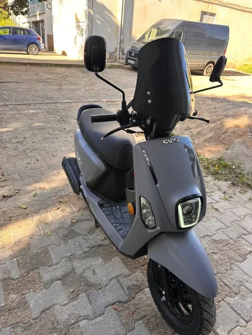 VMS Cuxi II 2 Gris Nardo 2025