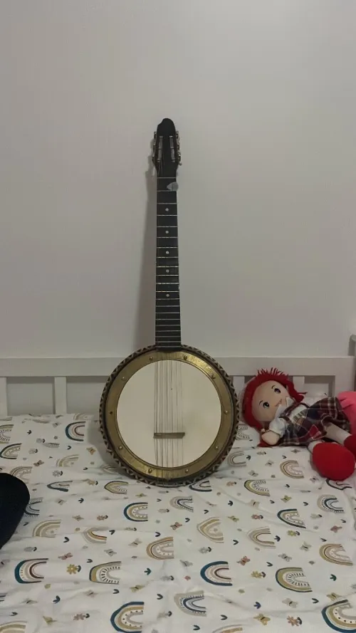 Banjo guitare 