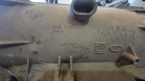 Velar Boit Automatique ZF8HP